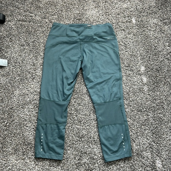 Nike Dri Fit Teal Athletic capris Bottoms - Picture 4 of 5